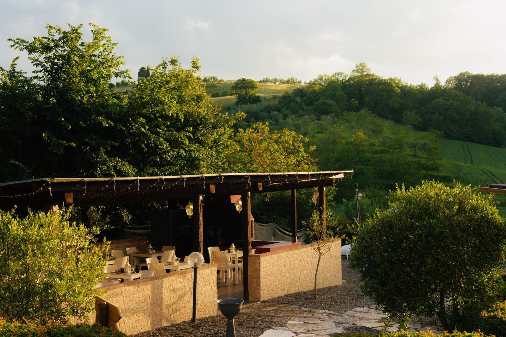 Casale Serena Fabro Exterior foto